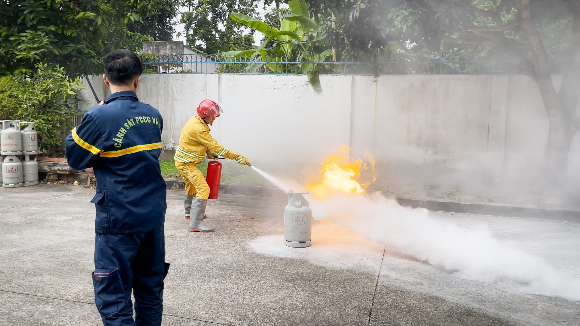 Pacific Petro thực tập phương án chữa cháy và cứu nạn cứu hộ